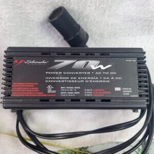 Schumacher PC-6 70 Watts 120V AC to 12V DC Power Converter Auto Socket